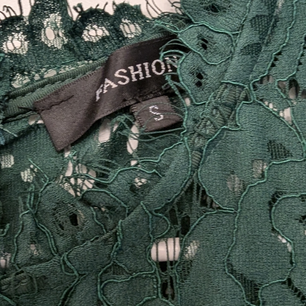 Green lace holiday dress